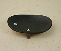 信楽焼創作仏具焦げ白花線供物皿