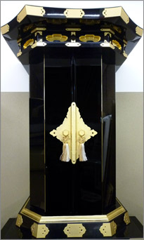 本金箔うるしの上台の画像